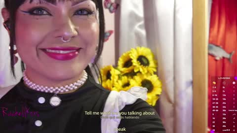 Snapshot of rachellkors_ chatting on February 2, 2025, 10:35 am rachellk online show from February 2, 2025, 10:35 am