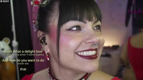 Snapshot of rachellkors_ chatting on May 12, 2026, 8:55 am rachellk online show from May 12, 2026, 8:55 am