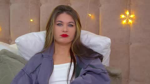 Snapshot of rachellsimpson chatting on December 23, 2024, 10:23 pm RachellSimpson online show from December 23, 2024, 10:23 pm