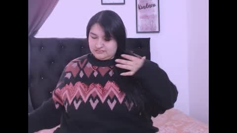 radiantgoddes online show from October 13, 2025, 3:23 pm