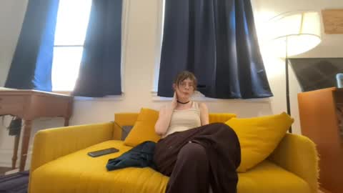 Snapshot of radiodaydreams chatting on August 9, 2026, 6:57 pm radiodaydreams online show from August 9, 2026, 6:57 pm