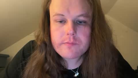 Snapshot of raeganv chatting on February 7, 2026, 7:39 pm raeganv online show from February 7, 2026, 7:39 pm