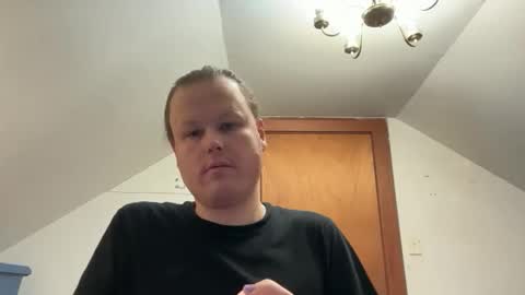 Snapshot of raeganv chatting on February 9, 2026, 11:03 am raeganv online show from February 9, 2026, 11:03 am