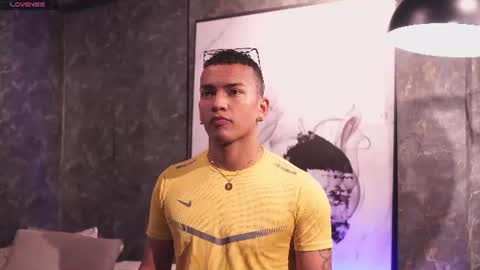 Snapshot of rafa_cruz chatting on June 16, 2026, 12:19 pm rafa_cruz online show from June 16, 2026, 12:19 pm