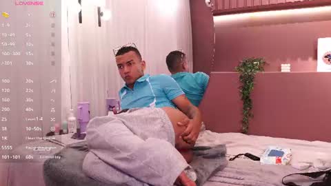 Snapshot of rafa_cruz chatting on June 25, 2026, 1:37 pm rafa_cruz online show from June 25, 2026, 1:37 pm