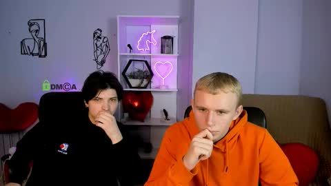 Snapshot of rafael_bien chatting on December 5, 2025, 7:17 am rafael online show from December 5, 2025, 7:17 am