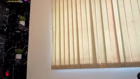 R A F A E L online show from March 6, 2026, 9:22 pm