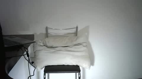 Snapshot of rafaelssk chatting on May 5, 2026, 3:20 pm elenacam online show from May 5, 2026, 3:20 pm