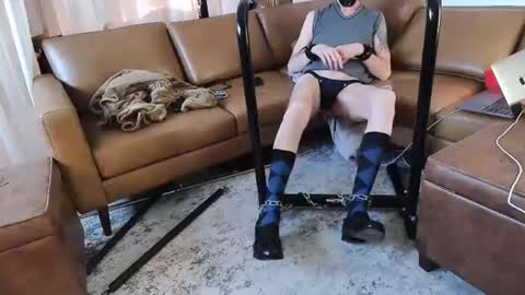 DressSock Shoe online show from April 21, 2026, 4:41 am