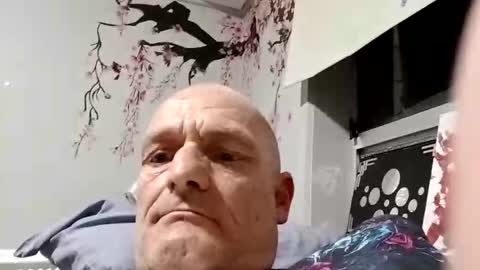 Snapshot of ragingzef69 chatting on November 21, 2025, 3:22 pm Bigthickdickinvic online show from November 21, 2025, 3:22 pm