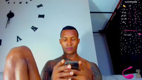 Snapshot of ragnarhot24 chatting on January 25, 2025, 7:17 am Andres H online show from January 25, 2025, 7:17 am