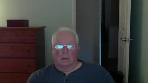 Snapshot of raiderman215 chatting on June 16, 2026, 9:50 pm raiderman215 online show from June 16, 2026, 9:50 pm