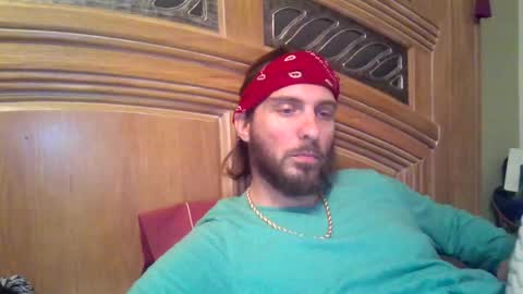 Snapshot of raidersman757 chatting on November 14, 2025, 9:46 pm hitman online show from November 14, 2025, 9:46 pm