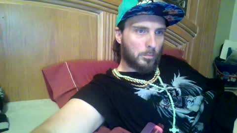 Snapshot of raidersman757 chatting on November 18, 2025, 5:45 am hitman online show from November 18, 2025, 5:45 am