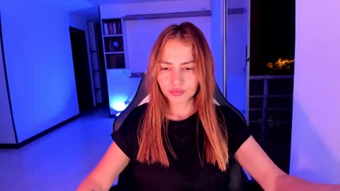 Snapshot of rainbow_jenny chatting on December 20, 2024, 12:52 am Jennyindependent model . online show from December 20, 2024, 12:52 am