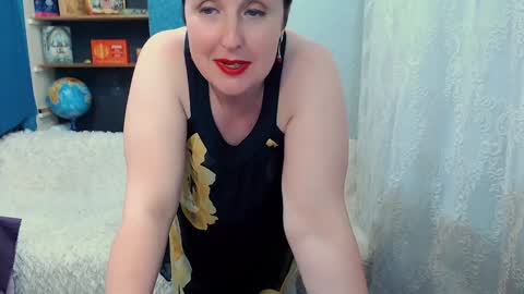 rainbowladyy online show from January 17, 2025, 3:22 pm