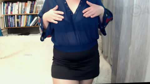 rainbowladyy online show from September 16, 2025, 7:31 am