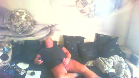 Snapshot of raintrops chatting on June 17, 2026, 5:36 pm raintrops online show from June 17, 2026, 5:36 pm