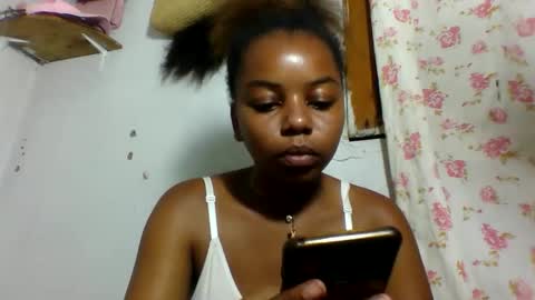 Snapshot of raissa38 chatting on November 24, 2025, 7:02 pm raissa38 online show from November 24, 2025, 7:02 pm