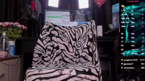 Laura online show from July 20, 2026, 10:39 am