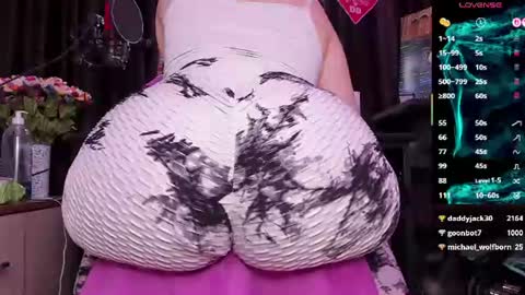 Laura online show from August 3, 2026, 9:04 am