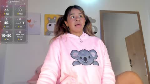 Snapshot of rajjnar_nina chatting on December 2, 2024, 11:18 pm Nina online show from December 2, 2024, 11:18 pm