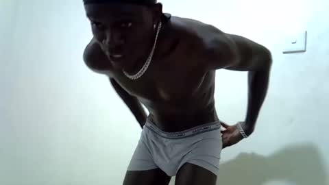 Snapshot of rakeem_1_ chatting on February 13, 2025, 4:50 pm rakeem 1 online show from February 13, 2025, 4:50 pm