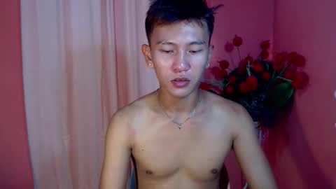 ralfhuge24 online show from November 25, 2025, 7:08 am