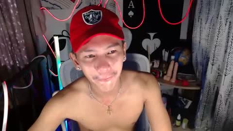 ralfhuge24 online show from February 12, 2026, 7:58 am