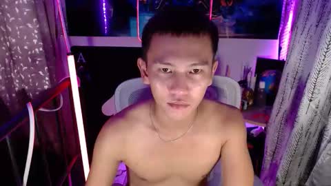 ralfhuge24 online show from February 15, 2026, 6:32 am