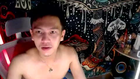 Snapshot of ralfhuge24 chatting on May 22, 2026, 9:37 am ralfhuge24 online show from May 22, 2026, 9:37 am