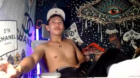 Snapshot of ralfhuge24 chatting on June 4, 2026, 7:09 pm ralfhuge24 online show from June 4, 2026, 7:09 pm