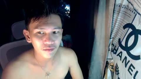 Snapshot of ralfhuge24 chatting on June 24, 2026, 10:36 am ralfhuge24 online show from June 24, 2026, 10:36 am