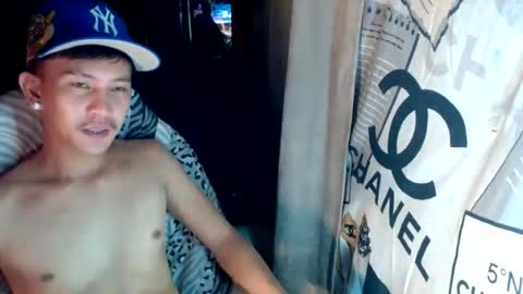 Snapshot of ralfhuge24 chatting on July 28, 2026, 11:28 am ralfhuge24 online show from July 28, 2026, 11:28 am