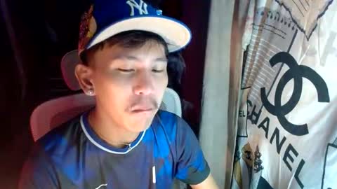 Snapshot of ralfhuge24 chatting on August 4, 2026, 11:13 am ralfhuge24 online show from August 4, 2026, 11:13 am