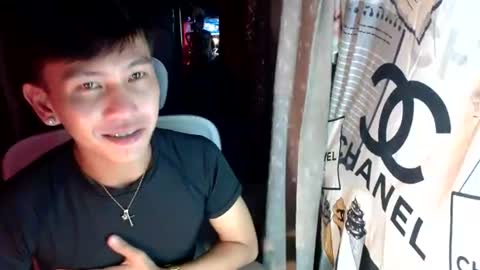 Snapshot of ralfhuge24 chatting on August 9, 2026, 9:14 am ralfhuge24 online show from August 9, 2026, 9:14 am