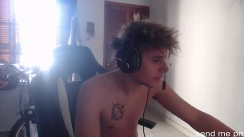 Ramiro online show from March 9, 2025, 2:21 pm