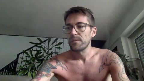 Snapshot of ramler0815 chatting on July 8, 2026, 9:03 am ramler0815 online show from July 8, 2026, 9:03 am
