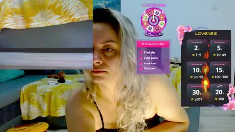 Kim-Hot-Girl online show from May 17, 2026, 4:43 am