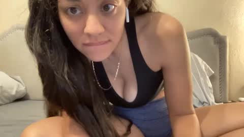 RamonaJ online show from October 6, 2025, 10:18 pm