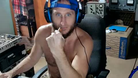 Randall online show from August 5, 2026, 6:44 pm