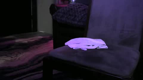 Randy8inbater online show from October 9, 2025, 4:43 am