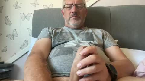 Snapshot of randyboyandy chatting on June 19, 2026, 1:26 pm randyboyandy online show from June 19, 2026, 1:26 pm