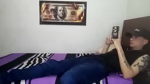 Rangel and Lola online show from July 17, 2026, 8:57 pm