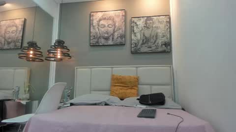 Raphael Nyon online show from March 8, 2026, 3:21 am