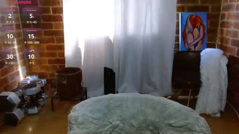Snapshot of raquel_gh chatting on July 28, 2026, 1:54 pm Raquel online show from July 28, 2026, 1:54 pm
