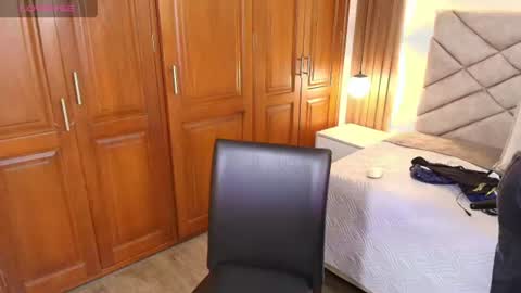 Raquel online show from June 23, 2026, 12:03 pm