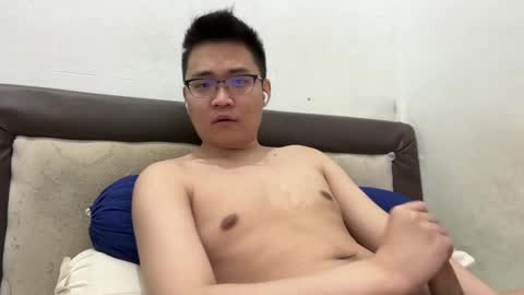 Snapshot of ratedepic17 chatting on January 21, 2025, 12:50 pm randomnaut online show from January 21, 2025, 12:50 pm