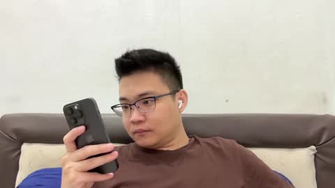 Snapshot of ratedepic17 chatting on January 22, 2025, 7:45 pm randomnaut online show from January 22, 2025, 7:45 pm