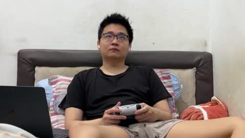 randomnaut online show from July 31, 2026, 2:49 pm